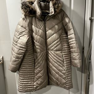 Beautiful Lands End Coat Champagne Color